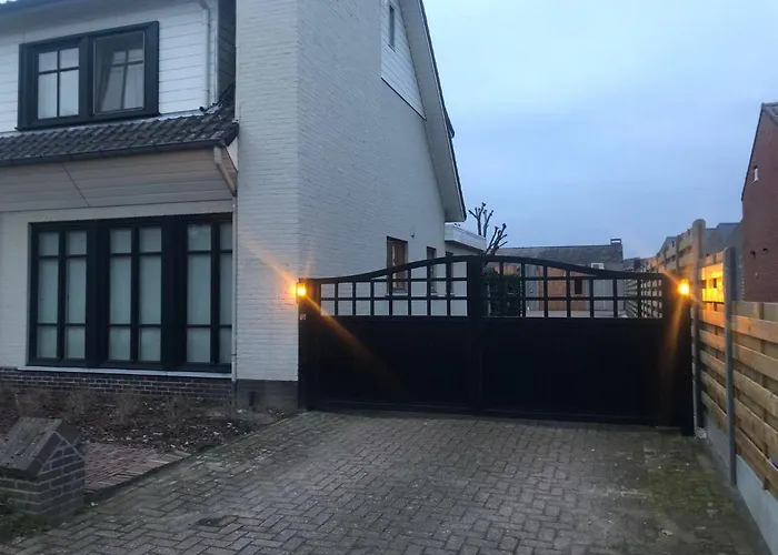 Guesthouse 66