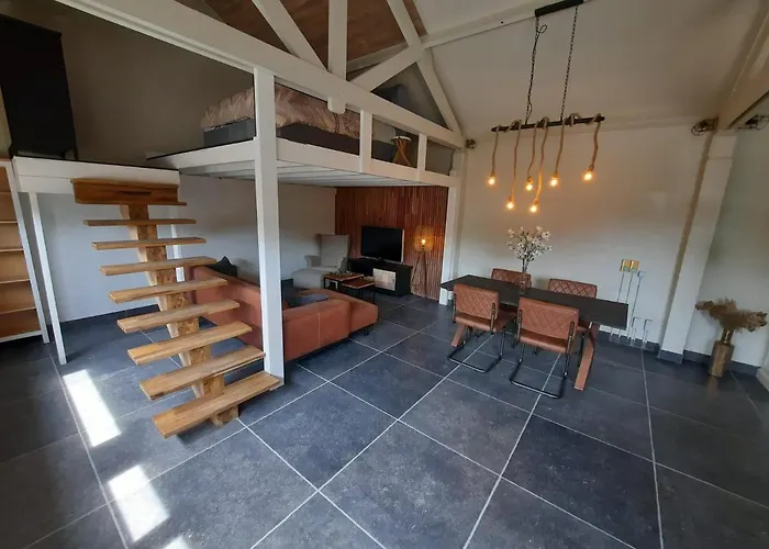 Guesthouse 66